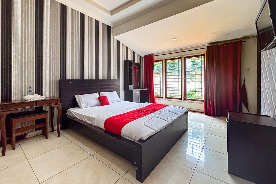 RedDoorz @ RCK Megamendung Puncak