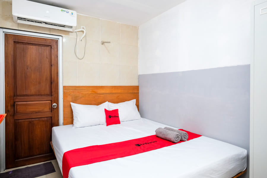 RedDoorz @ Pucang Anom Timur Surabaya