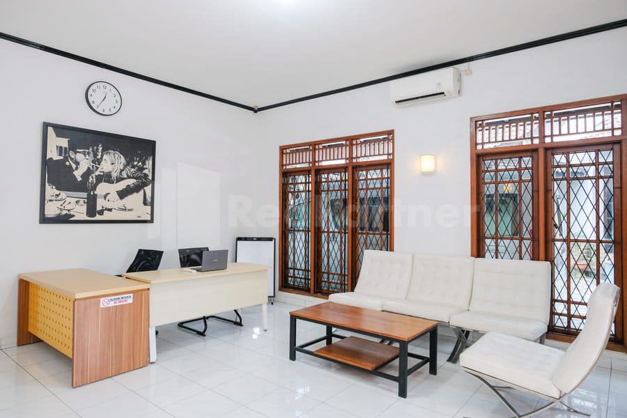 Griya Asri Guest House RedPartner