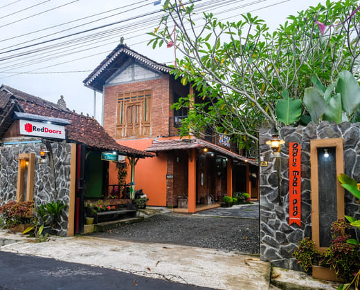 RedDoorz Syariah near Akmil Magelang