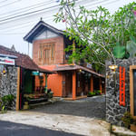 RedDoorz Syariah near Akmil Magelang