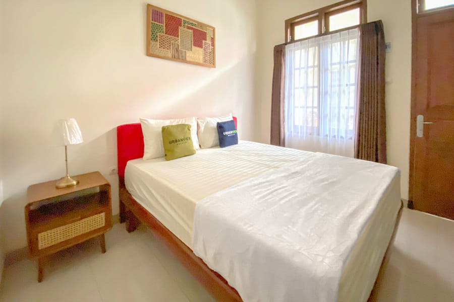 Urbanview Raden Mansion Jember