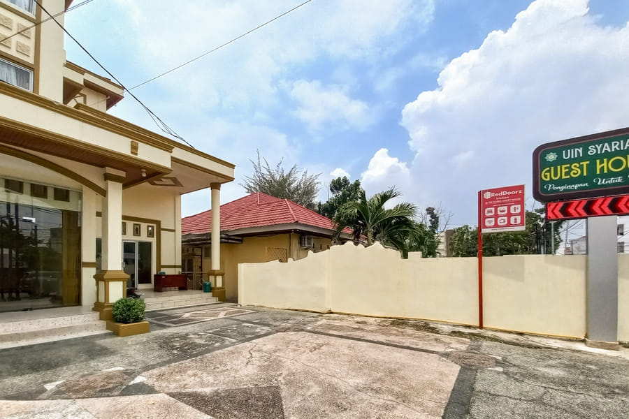 RedDoorz Syariah @ UIN Suska GuestHouse