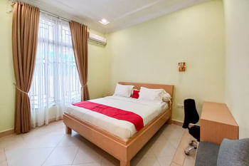 RedDoorz Syariah @ UIN Suska GuestHouse