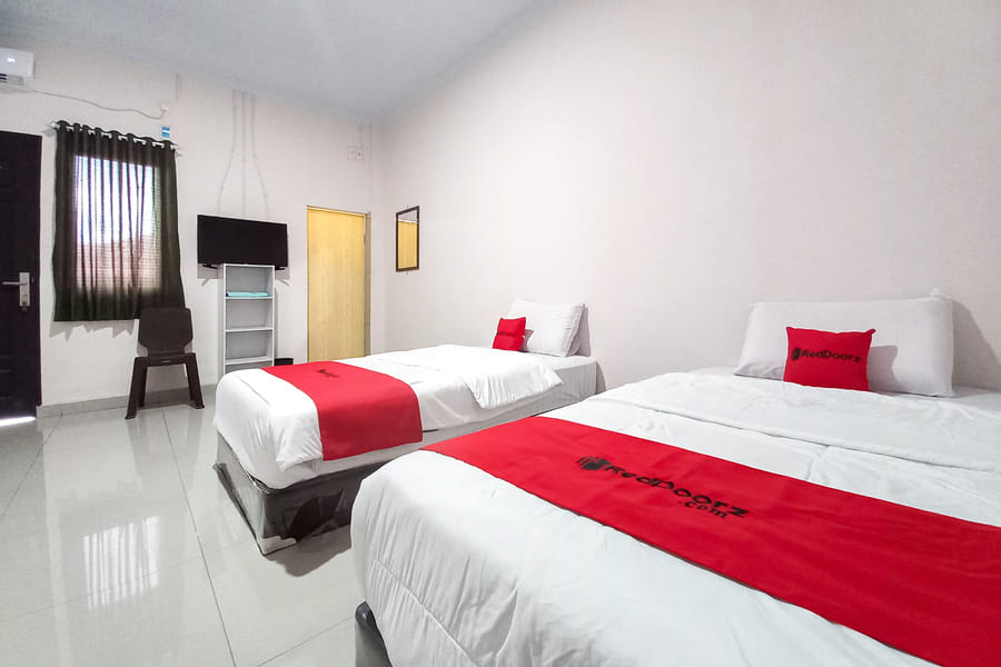 RedDoorz Syariah @ Wisma Seroja Indah Duri