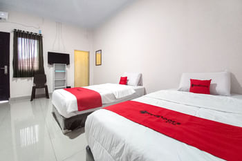 RedDoorz Syariah @ Wisma Seroja Indah Duri