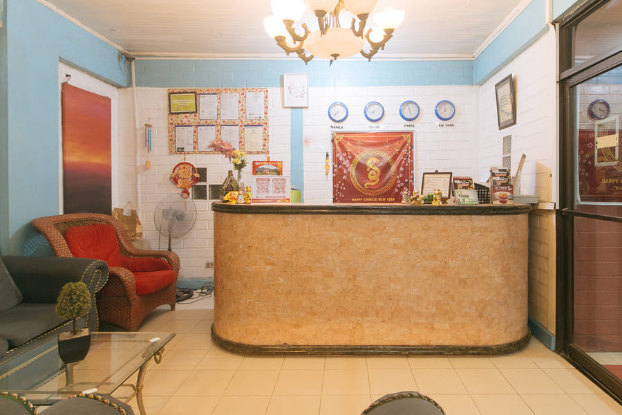 RedDoorz @ La Maria Pension And Tourist Inn