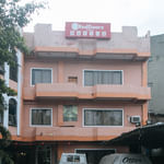 RedDoorz @ La Maria Pension And Tourist Inn