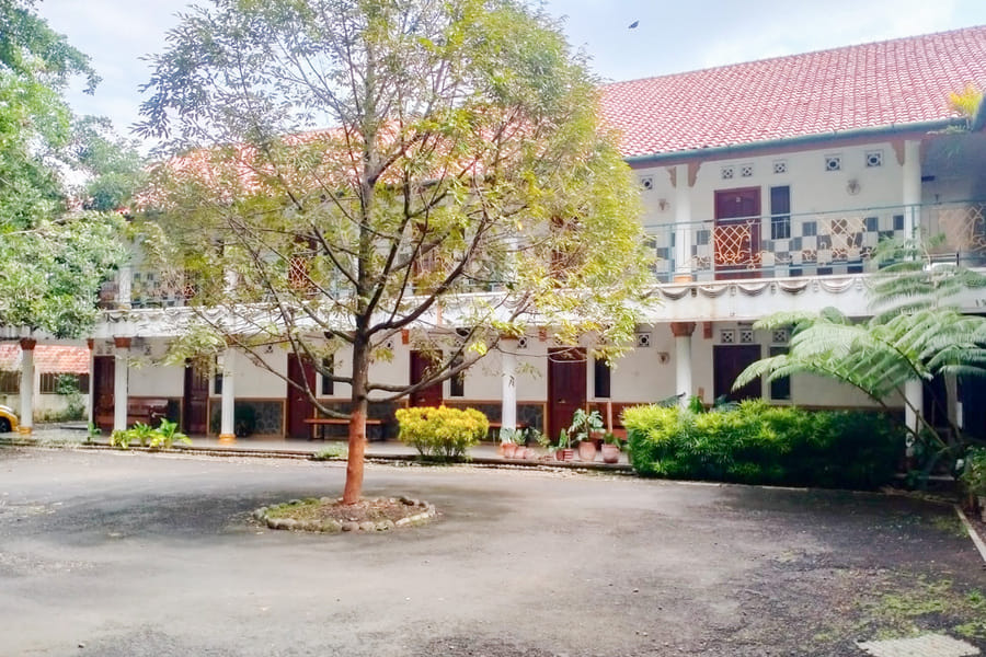 RedDoorz Syariah near Universitas Jenderal Soedirman 3