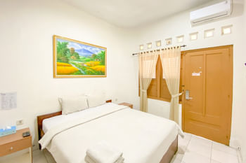 Hotel Maerakaca Tugu Yogyakarta Mitra RedDoorz
