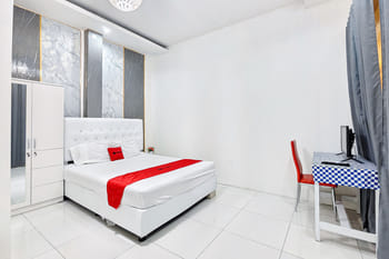 RedDoorz Near RS UMMI Bogor