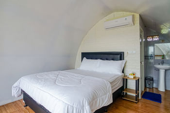 Rainbow Glamping