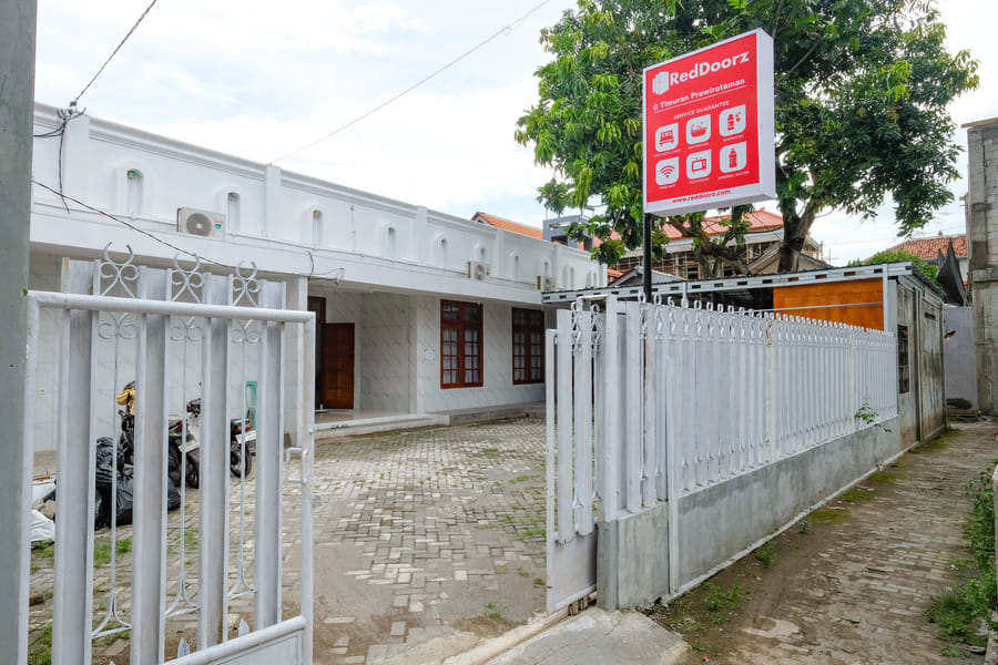 RedDoorz @ Timuran Prawirotaman