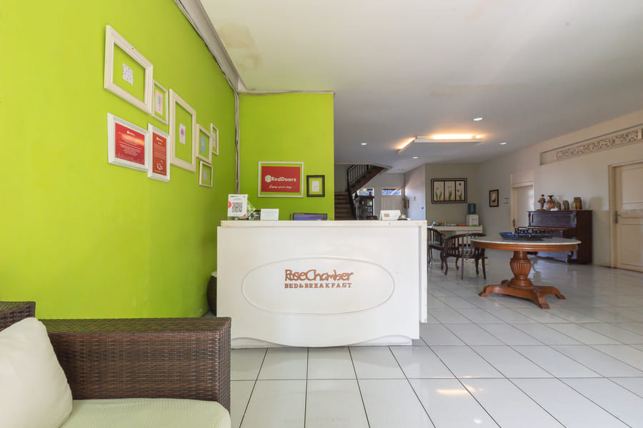 RedDoorz near Upi Sersan Bajuri Bandung