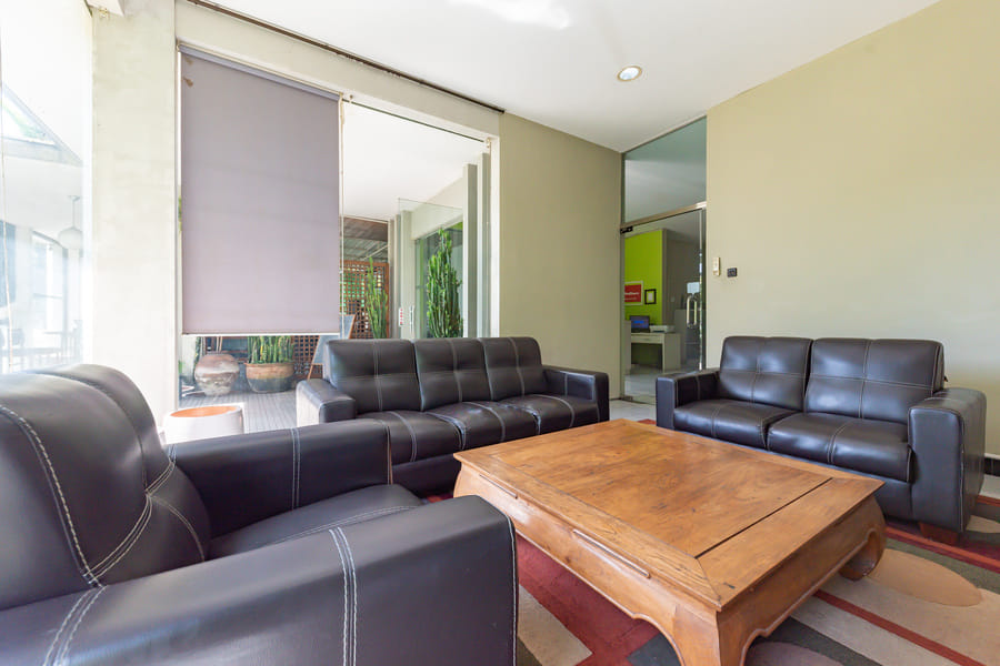 RedDoorz near Upi Sersan Bajuri Bandung