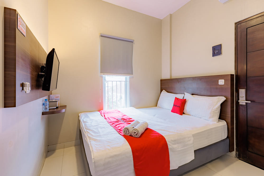 RedDoorz Room