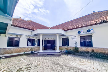 RedDoorz Syariah @ Griya Wisata Wonogiri