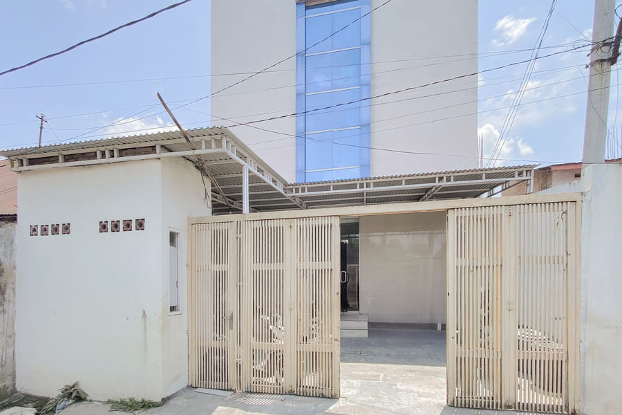 RedDoorz @ Dipanegara Homestay