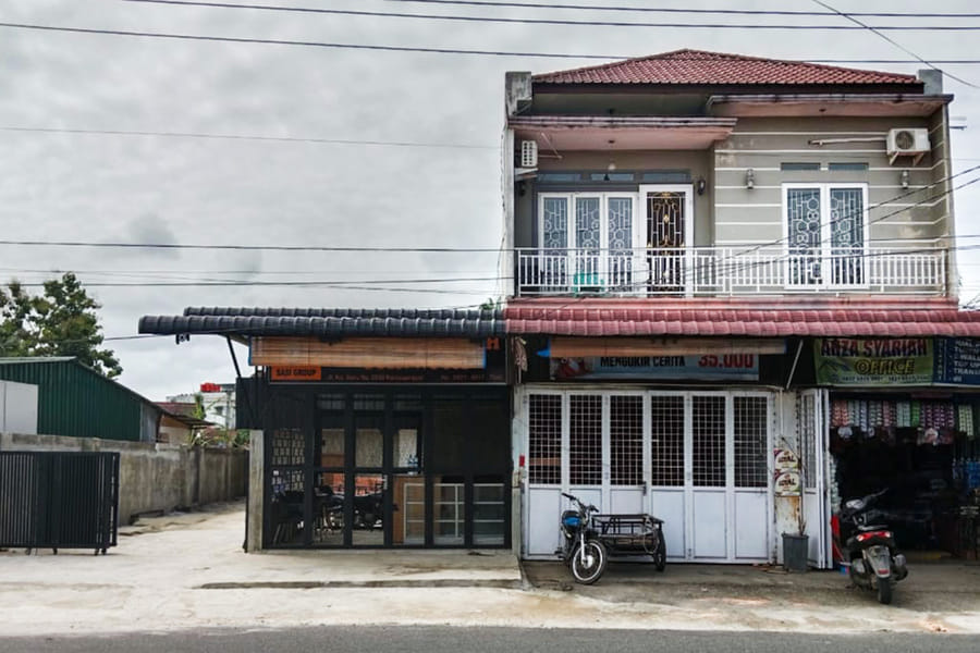 RedDoorz @ MCLOS Syariah Guest House Rantau Perapat