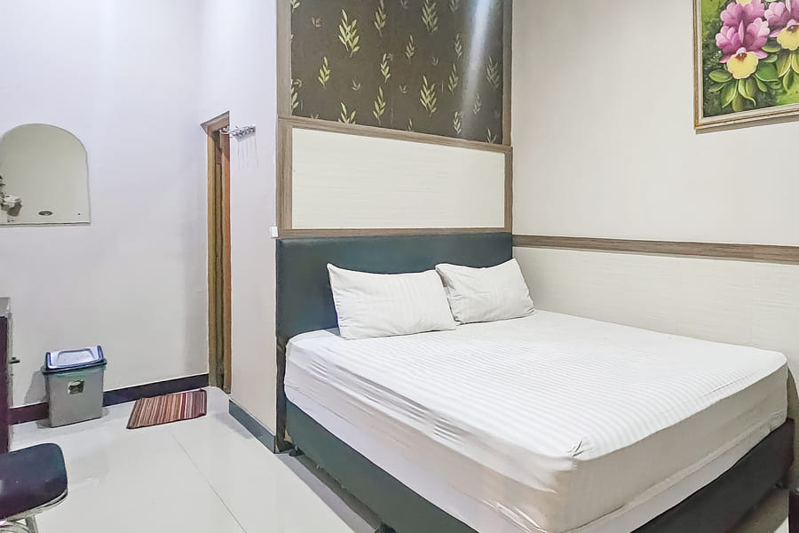 Wisma Brata Mitra RedDoorz
