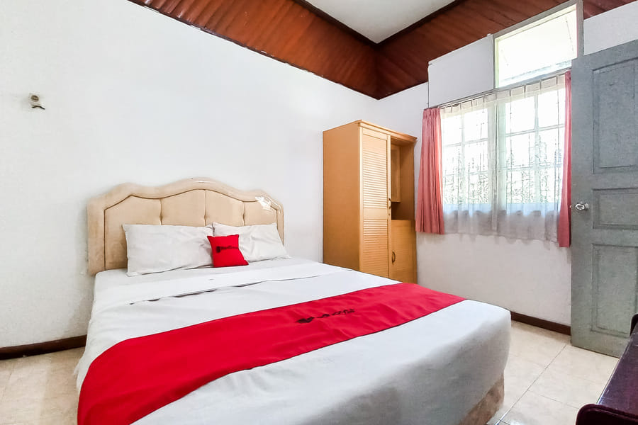 RedDoorz @ Hotel Wisata Rindu Sempadan Pekanbaru
