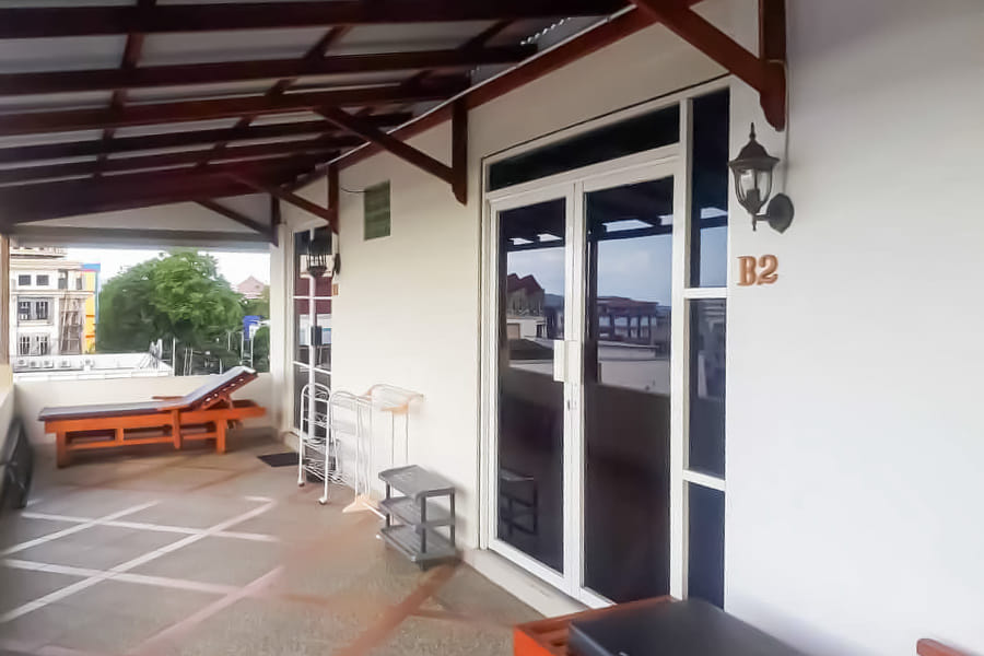 RedDoorz near Megamall Manado