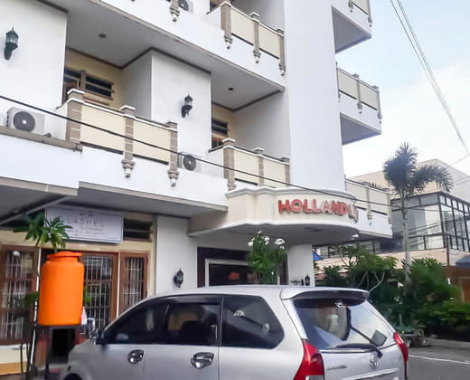 RedDoorz near Megamall Manado