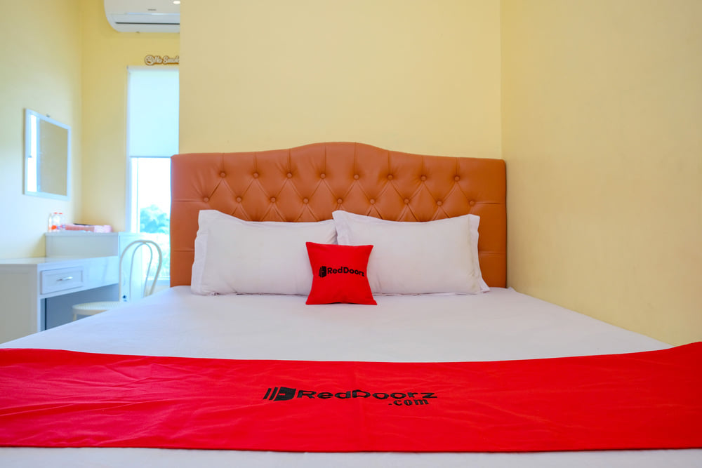 RedDoorz Room