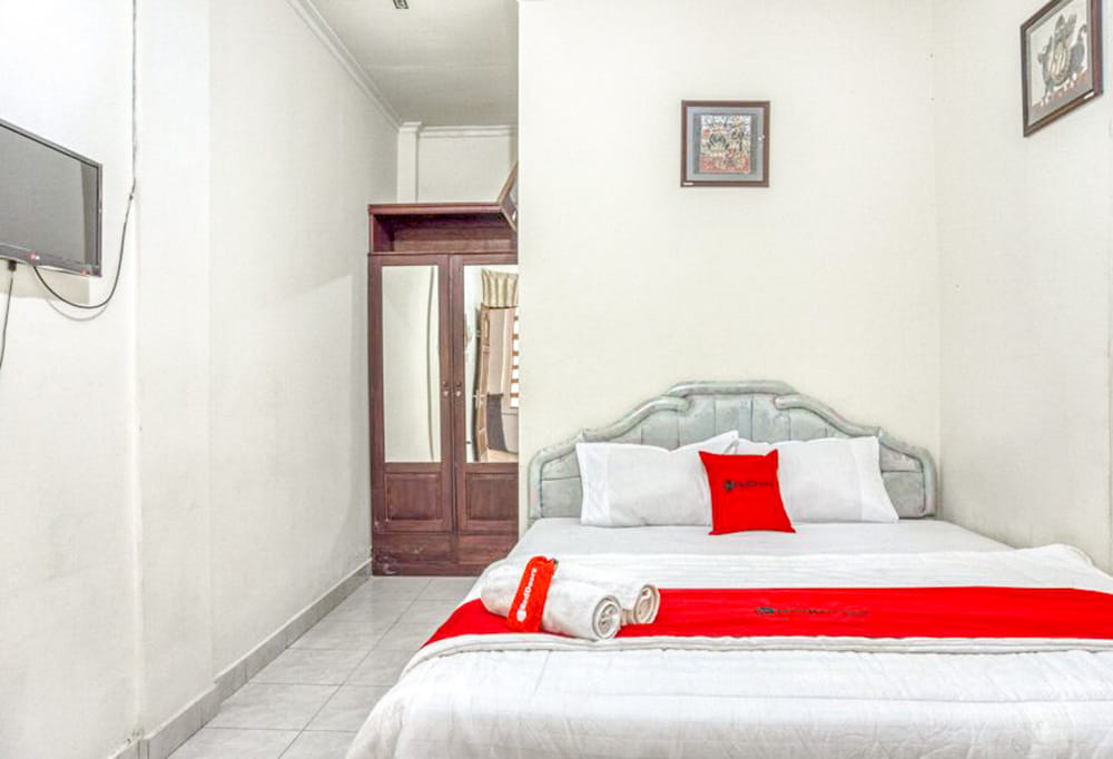 RedDoorz SALE