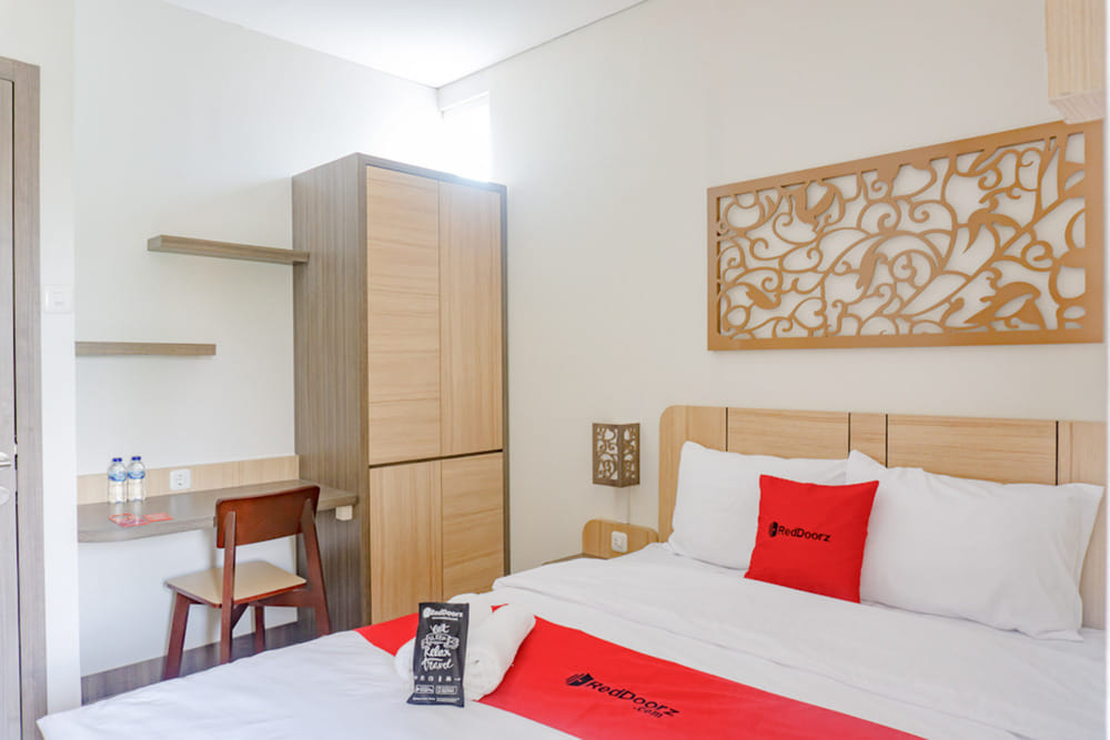 RedDoorz Suite