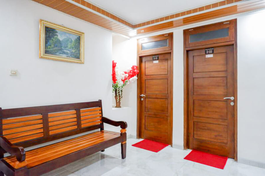 RedDoorz near XT Square 3