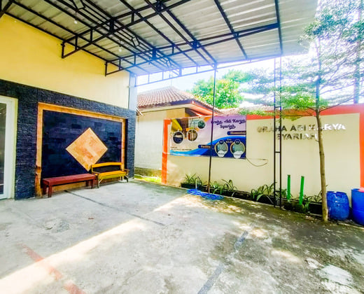 RedDoorz Syariah @ Graha Adi Karya Kartasura