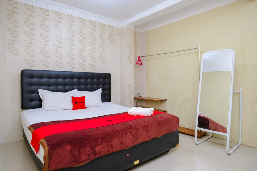 RedDoorz Suite
