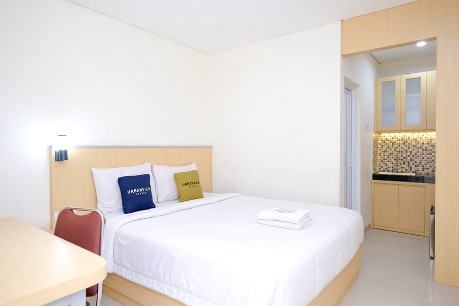 Urbanview Indria Inn Solo by RedDoorz