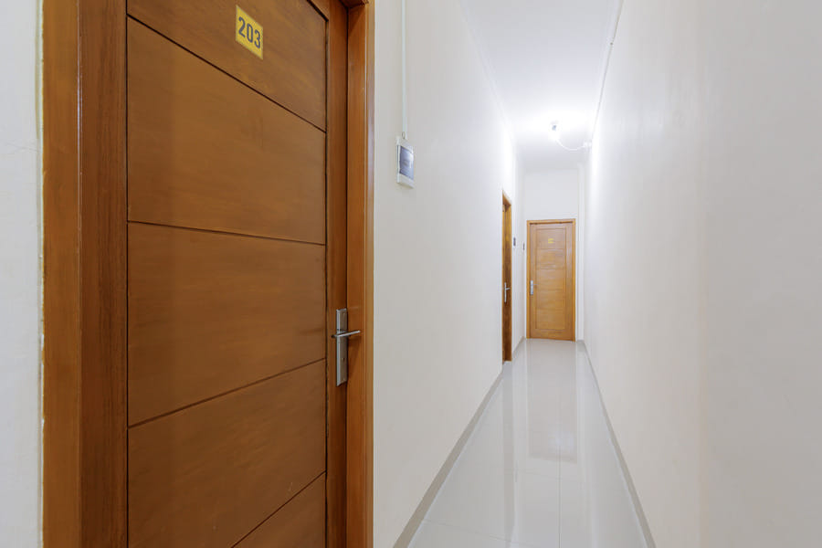 JJ House Mitra RedDoorz