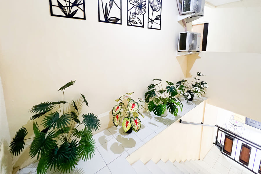 Graha Indah Ngagel Surabaya RedPartner
