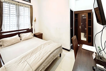 D Maktab Syariah Mitra RedDoorz Malang