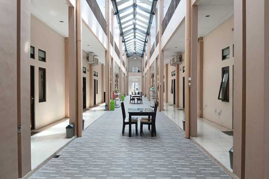 RedDoorz Syariah near Masjid Al-Aqsha Klaten