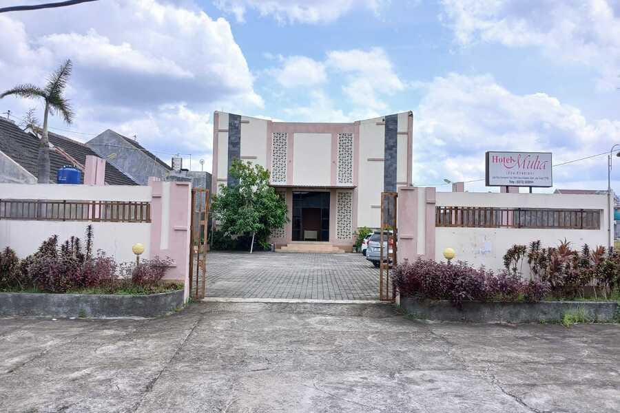 RedDoorz Syariah near Masjid Al-Aqsha Klaten