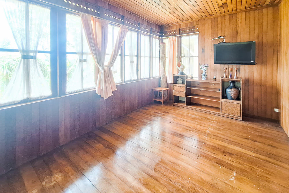 Family Room - 6 People 