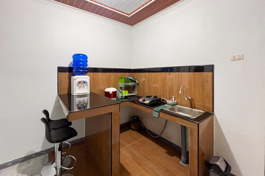 RedDoorz @ Mbak Tinem Near Bandara Lubuk Linggau