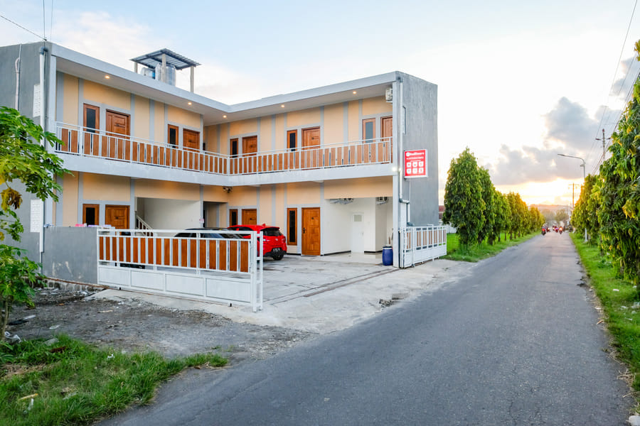 RedDoorz near Candi Prambanan 3 Yogyakarta