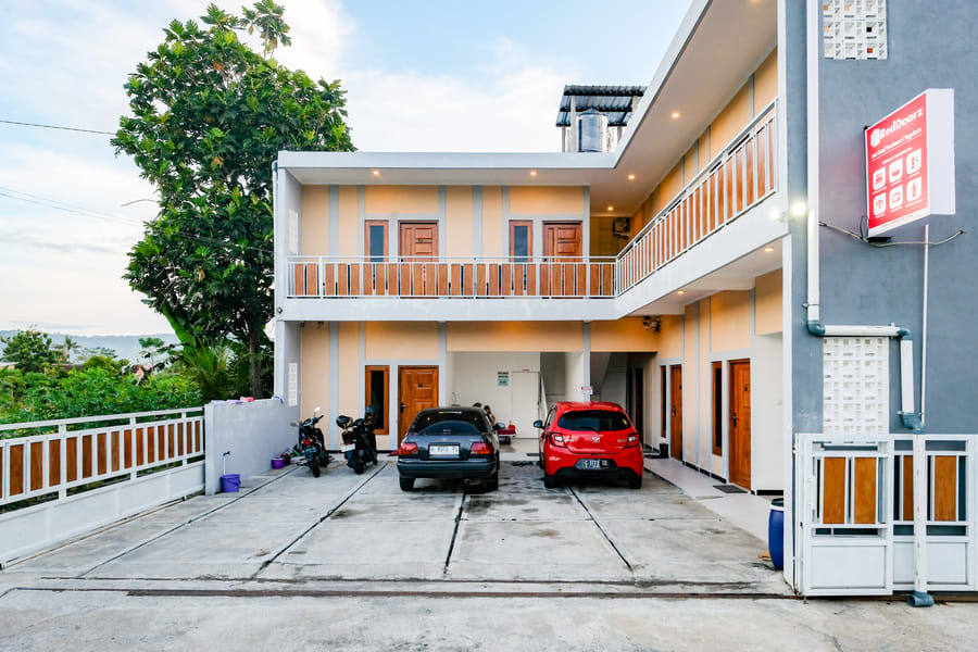 RedDoorz near Candi Prambanan 3 Yogyakarta
