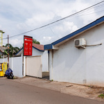 RedDoorz Syariah Plus near Jatiwarna Toll Gate