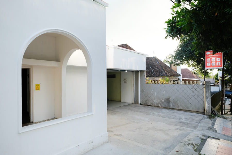 RedDoorz near RSUD Tidar Magelang