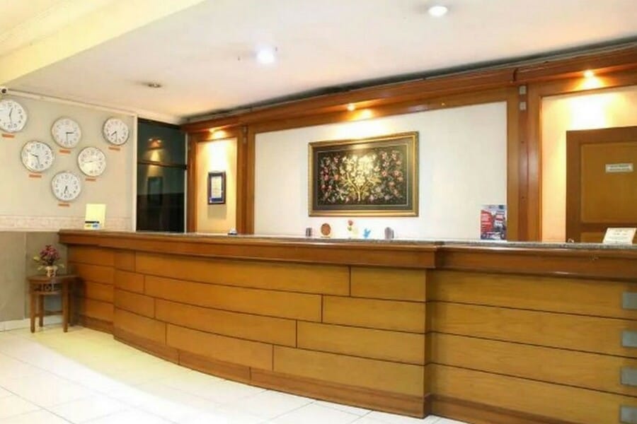 RedDoorz Plus near Parahyangan University