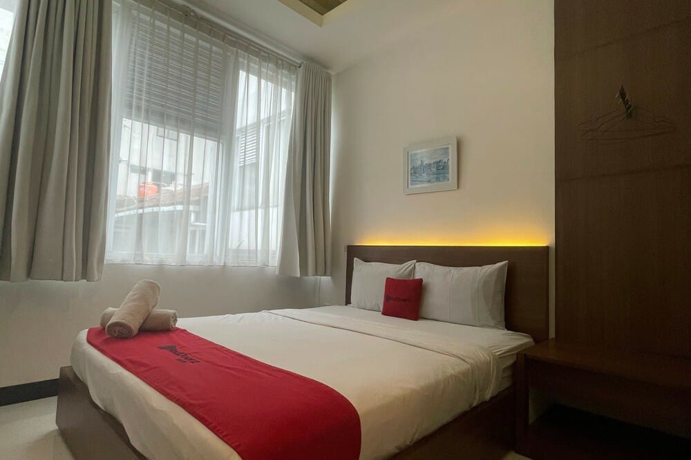 RedDoorz Premium