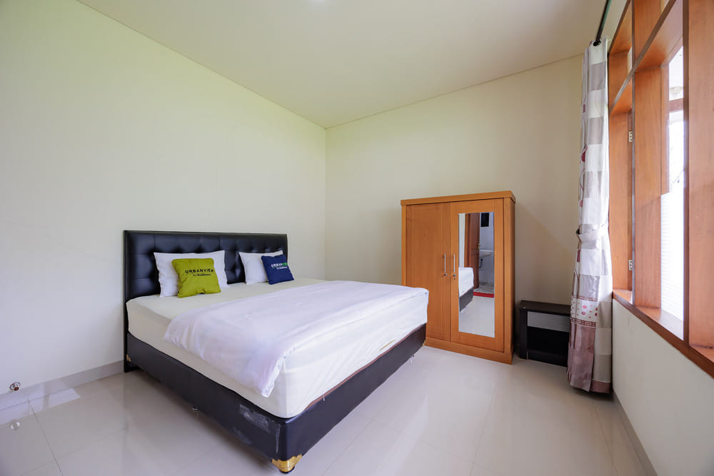 SALE Room