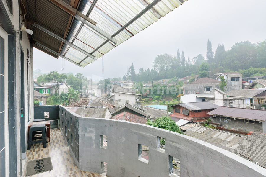 Rezha Homestay Puncak RedPartner