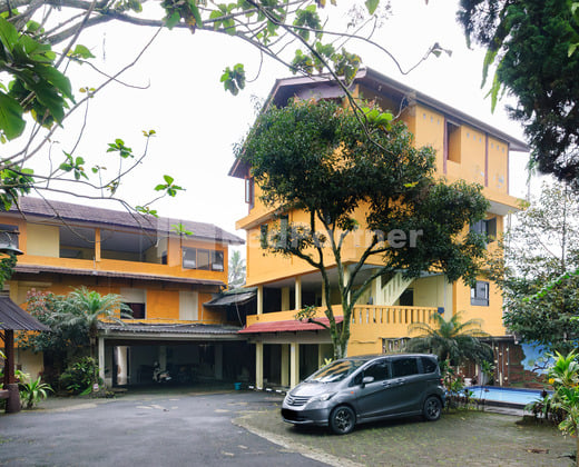 Wisma 24 at Hankam Puncak RedPartner
